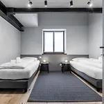 Cooper L Loft *