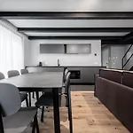 Cooper L Loft アパート ボルツァーノ