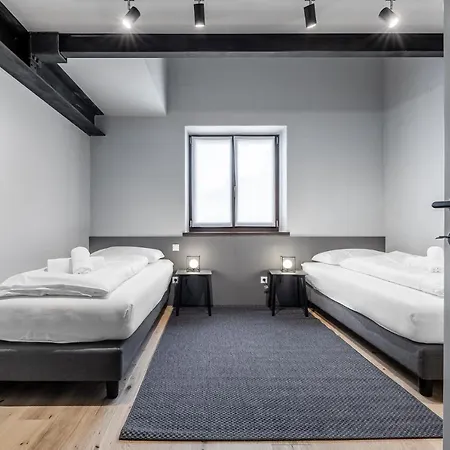 Cooper L Loft *